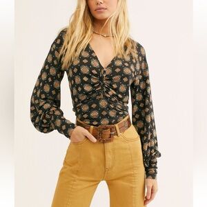 Free People Sydney’s Printed Long Balloons Sleeve Top Blouse 70’s Deep V